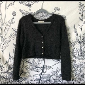 Cropped cardigan